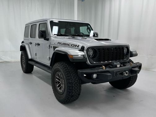 Silver Zynith Clearcoat 2024 Jeep Wrangler Rubicon 392