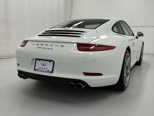 2014 Porsche 911 Carrera