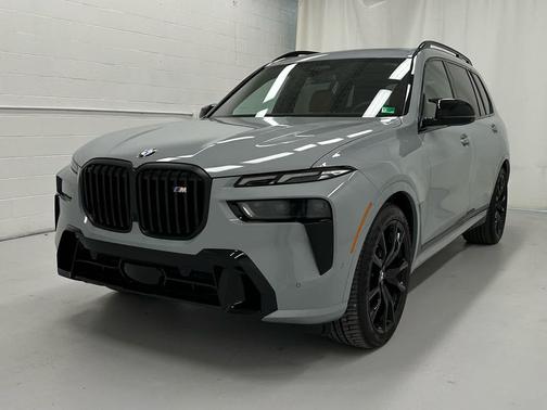 2026 BMW X7 M60i