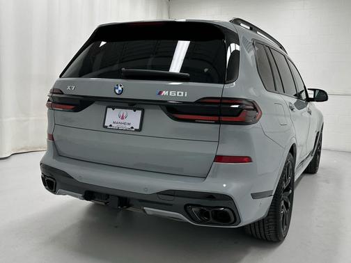 2026 BMW X7 M60i