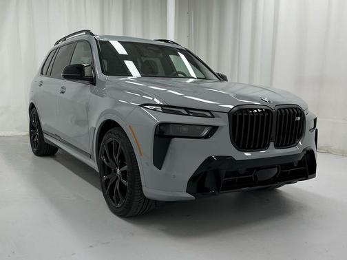 2026 BMW X7 M60i