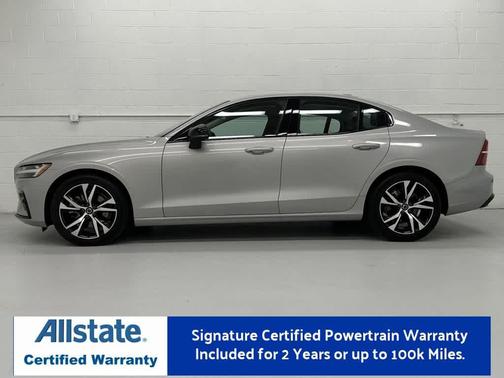 2024 Volvo S60 B5 Core Dark Theme