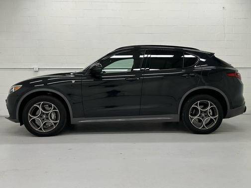 2023 Alfa Romeo Stelvio Ti