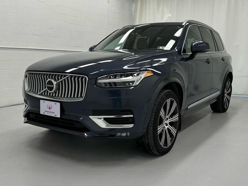 2024 Volvo XC90 B6 Plus Bright Theme 7-Seater