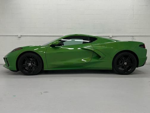 2026 Chevrolet Corvette Stingray w/2LT