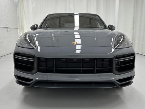 2022 Porsche Cayenne Turbo GT