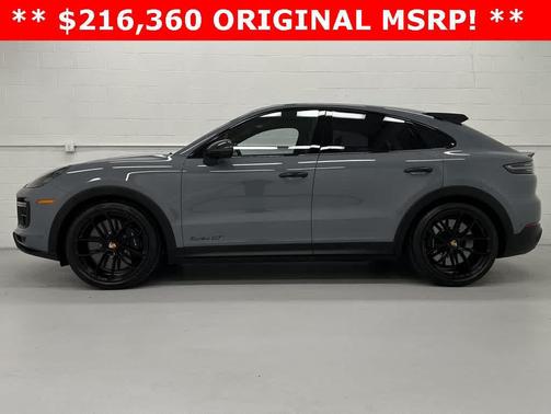 2022 Porsche Cayenne Turbo GT