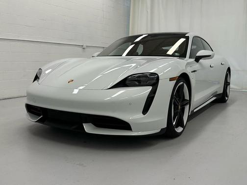 Carrara White Metallic 2020 Porsche Taycan Turbo