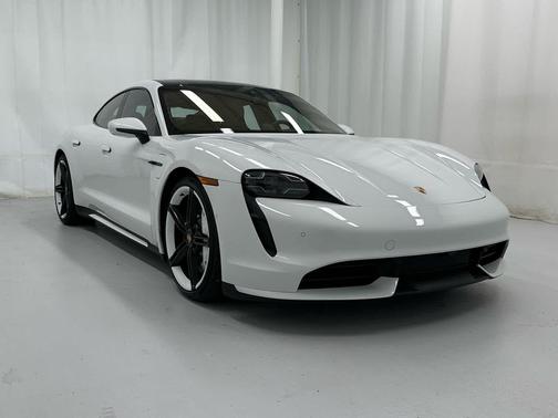 Carrara White Metallic 2020 Porsche Taycan Turbo