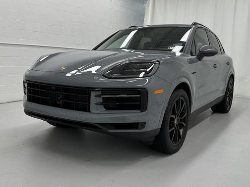 2025 Porsche Cayenne Cayenne