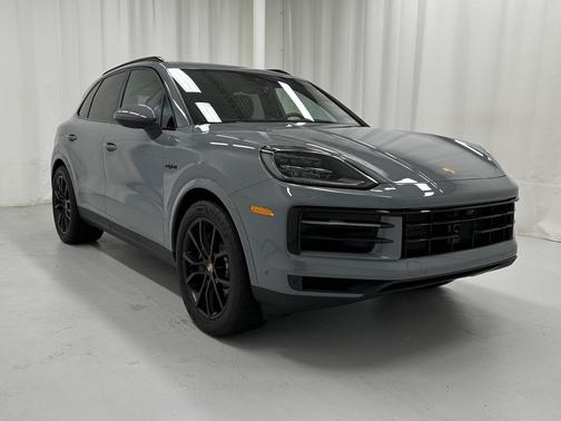 2025 Porsche Cayenne Cayenne
