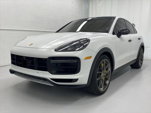 2022 Porsche Cayenne Turbo GT
