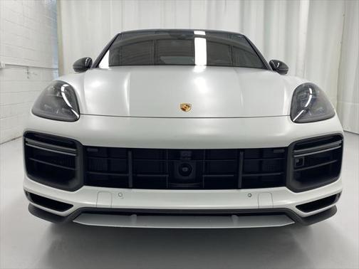2022 Porsche Cayenne Turbo GT