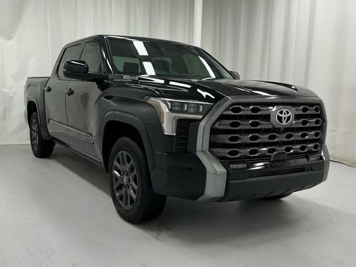 2025 Toyota Tundra Hybrid Platinum