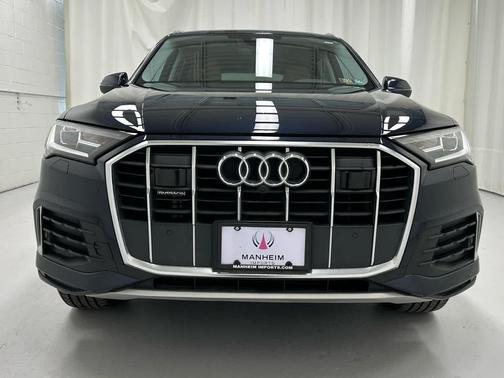 2023 Audi Q7 45 Premium
