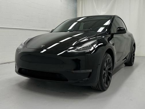 2023 Tesla Model Y Long Range Dual Motor All-Wheel Drive