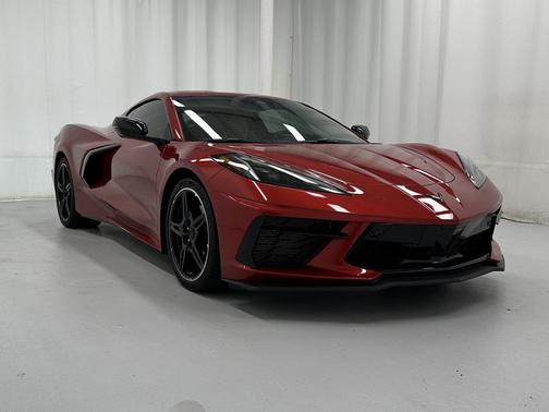 2025 Chevrolet Corvette Stingray w/2LT