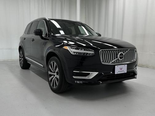 2024 Volvo XC90 B6 Plus Bright Theme 7-Seater