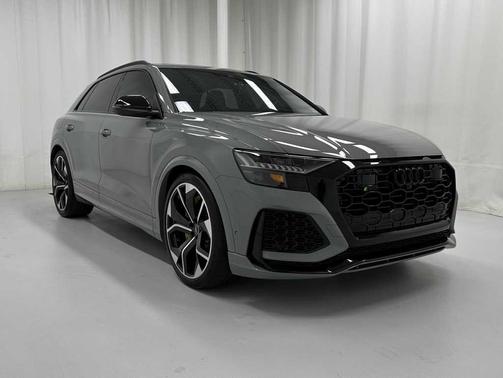 2024 Audi RS Q8 4.0T