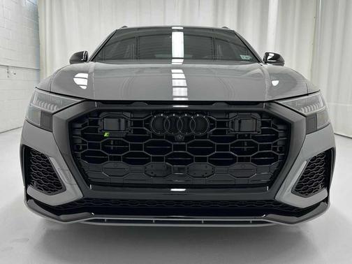 2024 Audi RS Q8 4.0T