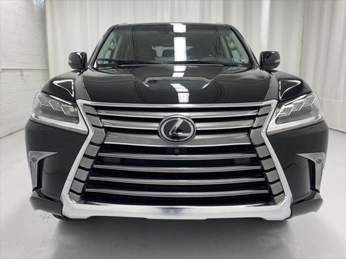 2021 Lexus LX 570 Three-Row