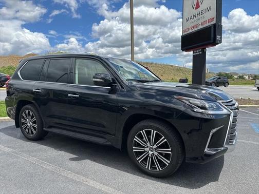 2021 Lexus LX 570 Three-Row