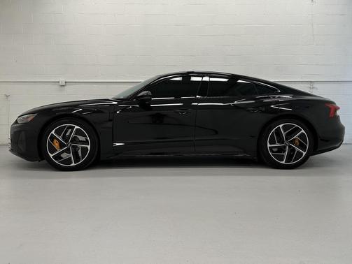 2023 Audi RS e-tron GT quattro