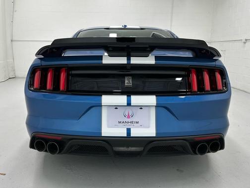 2020 Ford Shelby GT350 Base