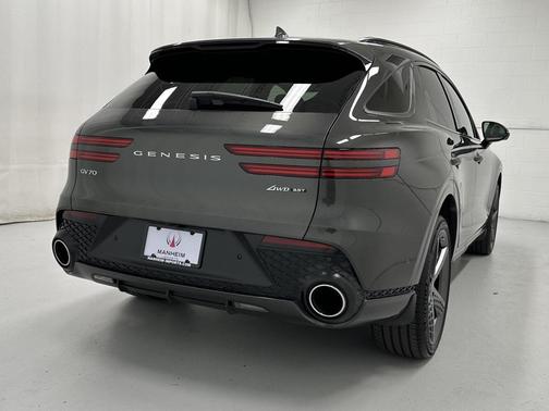 2025 Genesis GV70 3.5T AWD Sport
