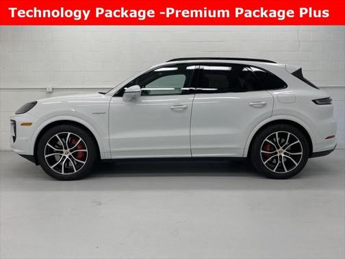 2025 Porsche Cayenne E-Hybrid S