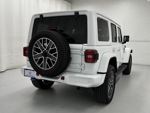 2022 Jeep Wrangler Unlimited 4xe Sahara High Altitude