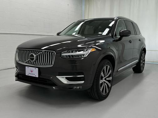 2023 Volvo XC90 B6 Plus 7-Seater