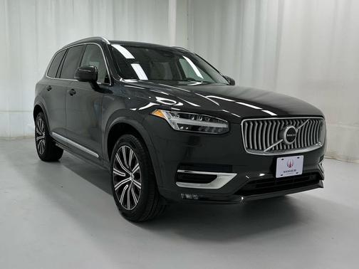 2023 Volvo XC90 B6 Plus 7-Seater