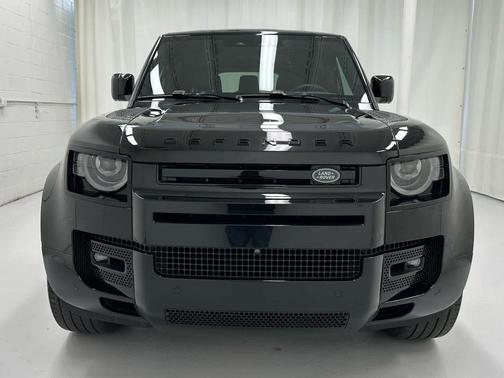 Santorini Black Metallic 2024 Land Rover Defender 130 P400 X