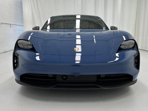 2023 Porsche Taycan GTS