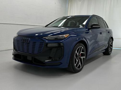 2025 Audi SQ6 e-tron Prestige quattro