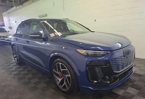 2025 Audi SQ6 e-tron Prestige quattro