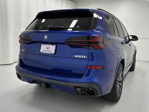 2025 BMW X5 M60i