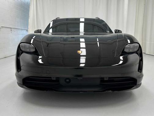 2024 Porsche Taycan 4