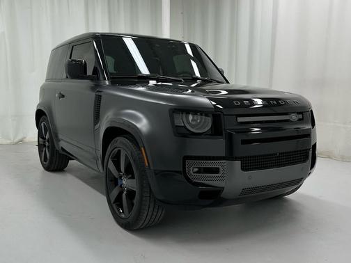 2022 Land Rover Defender 90 Carpathian Edition