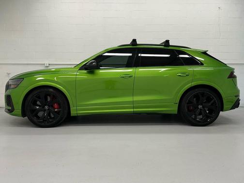 Audi Exclusive JAVA GREEN 2021 Audi RS Q8 4.0T