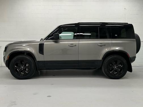 2023 Land Rover Defender 110 X-Dynamic SE