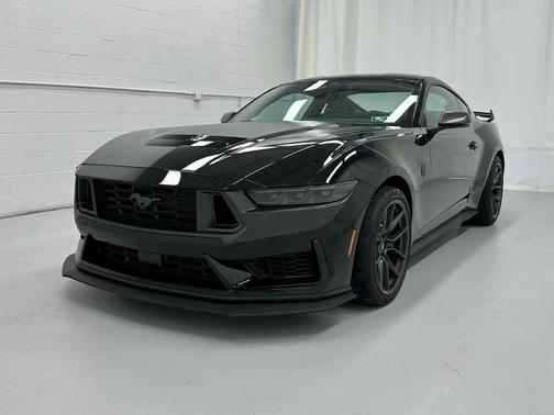 Shadow Black 2024 Ford Mustang Dark Horse Fastback