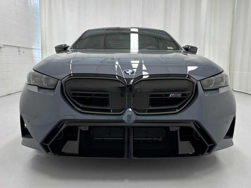 2025 BMW M5 Base