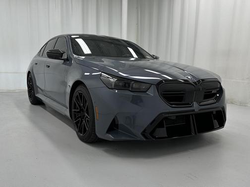 2025 BMW M5 Base