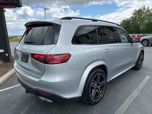 2025 Mercedes-Benz GLS 450 4MATIC