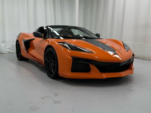 Amplify Orange Tintcoat 2023 Chevrolet Corvette Z06