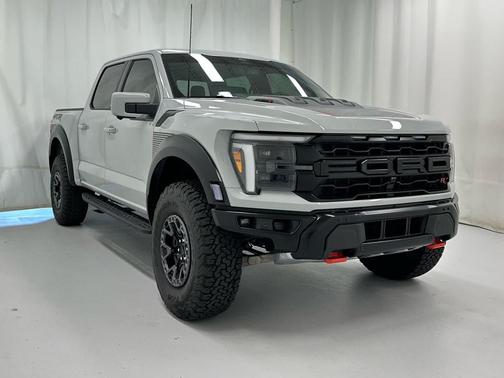 Avalanche 2026 Ford F-150 Raptor