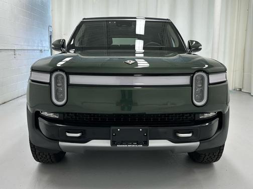 Forest Green 2024 Rivian R1S Adventure