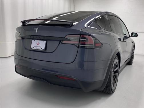 2022 Tesla Model X Dual Motor All-Wheel Drive